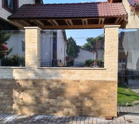 usi si partitii sticlă